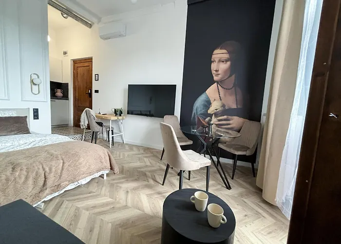 Lion Apartments - Platinium